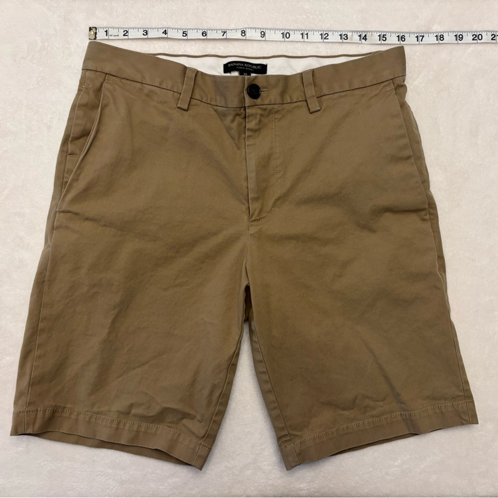 Banana Republic Tan Flat-Front Casual Shorts